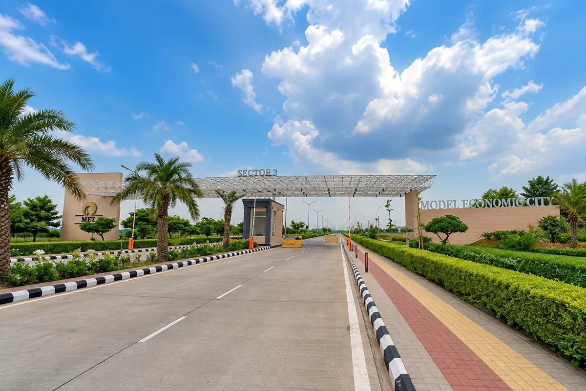 Reliance MET City township overview